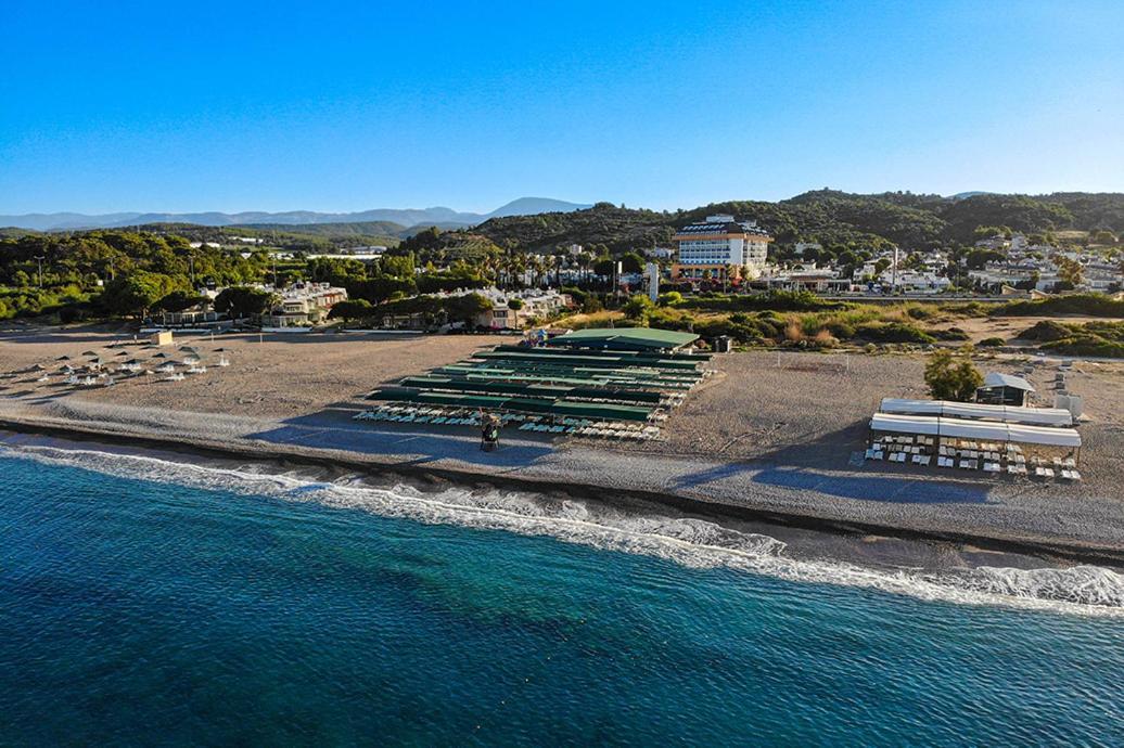 Throne Beach Resort & Spa مانافجات المظهر الخارجي الصورة
